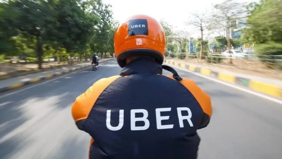 Uber Volta com Motos em SP Apesar da Proibição